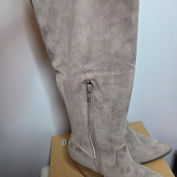 Oasis Society Gray Faux Suede Lacey Knee High Boots, Women's Size 6.5 - Picture 4 of 4